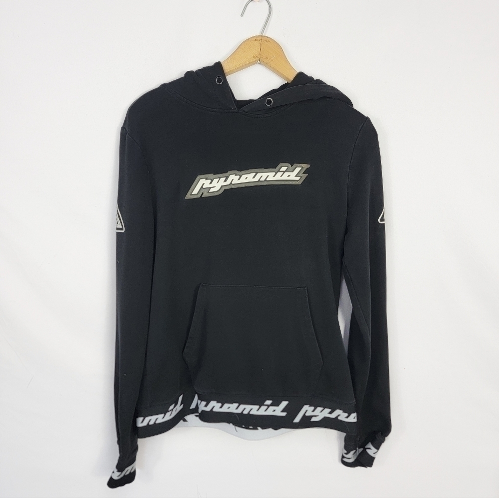 Mens Medium Black Pyramid hoodie